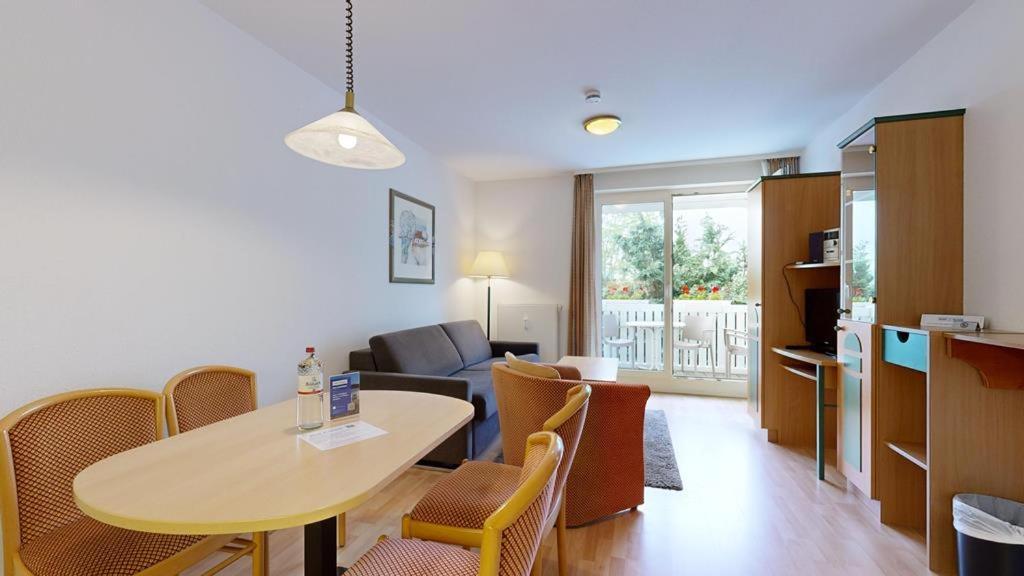 Aparthotel Apartmenthaus Binzer Sterne 3*